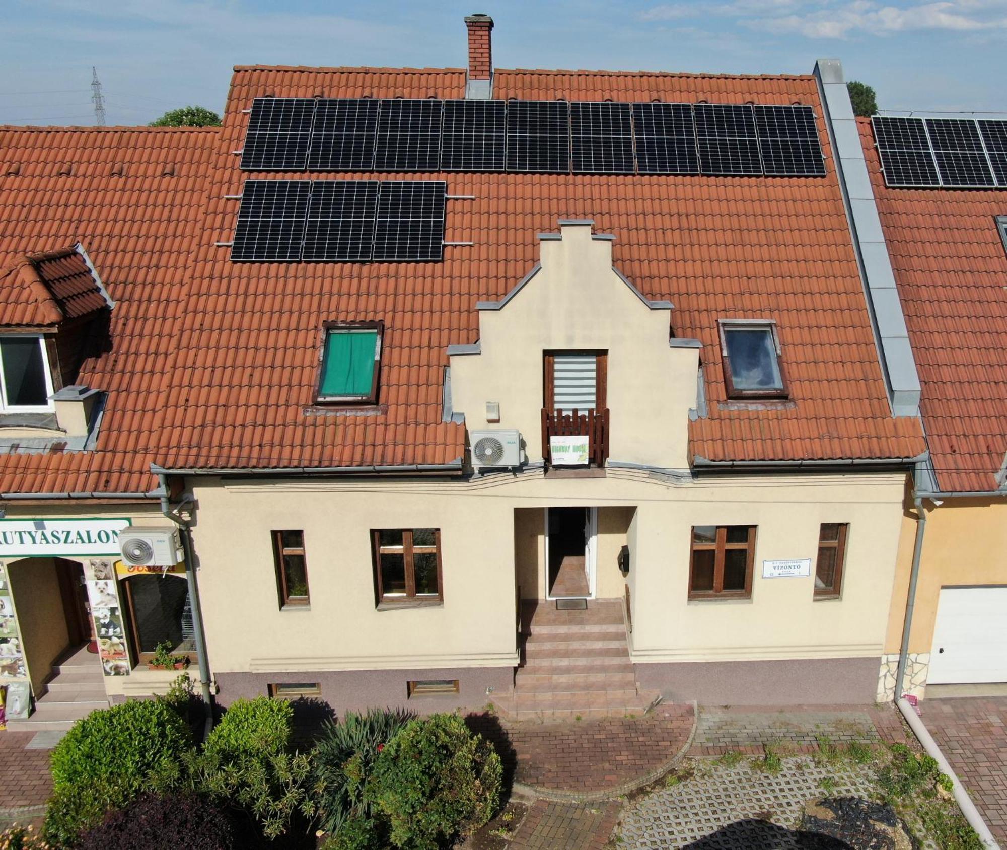 Highway House * Kecskemét